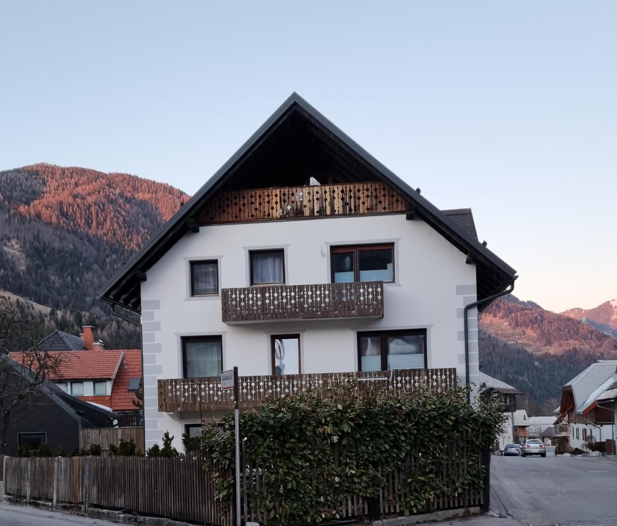 Apartma Ursic Kranjska Gora Zimmer foto